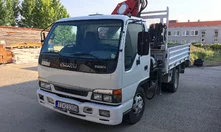 ISUZU-QNR ISUZU-QNR