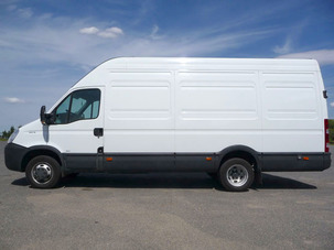 IVECO DAILY D 2,3 - Skriňová dodávka