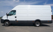 IVECO DAILY D 2,3 - Skriňová dodávka