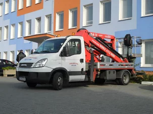 IVECO DAILY - DA 18 - Automobilová pracovná plošina (kĺbová)