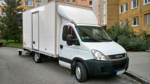 IVECO DAILY - skriňové s hydraulickou plošinou - n.v. do 3,5 t