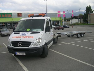 Mercedes - Sprinter - Odťahové vozidlo s prepravníkovým prívesom
